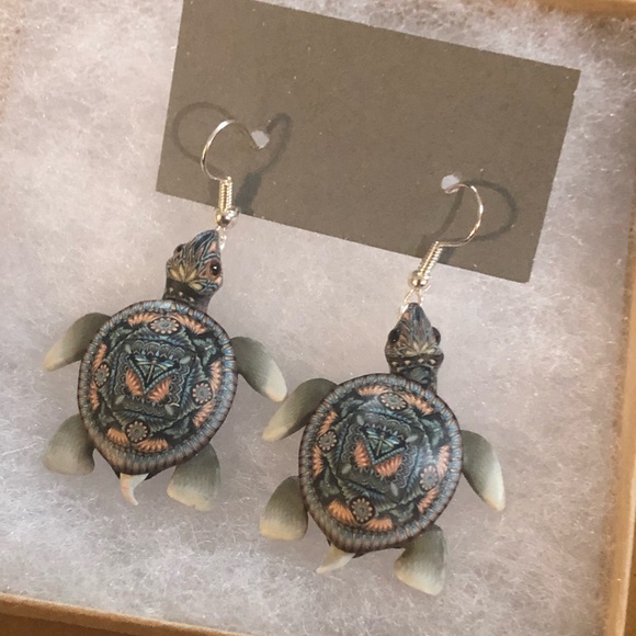 Jon Stuart Anderson Sea Turtle Earrings - Picture 5 of 7